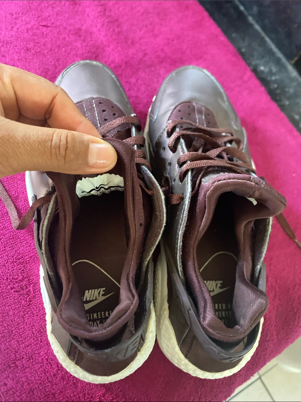 Nike Kids Burgundy Casual Sneakers